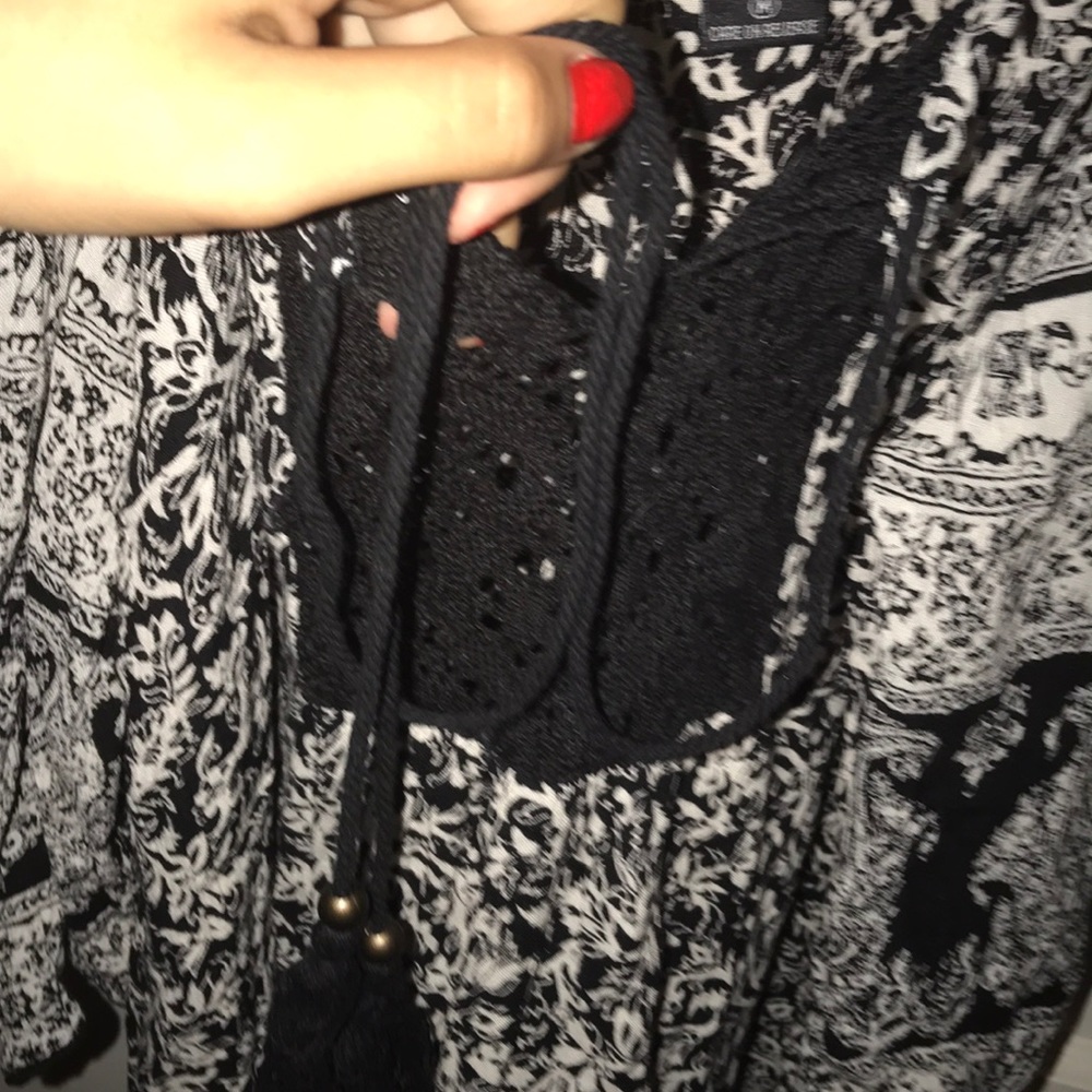 Dress - Picture 3 of 3